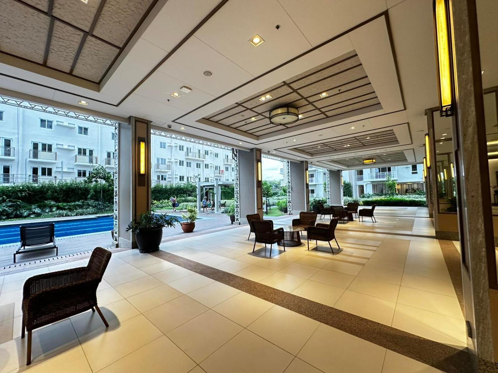 2 Bedroom Condo Unit Near Sm Bf & Naia At The Atherton By Dmci With 2 Balcony Paranaque City Dış mekan fotoğraf