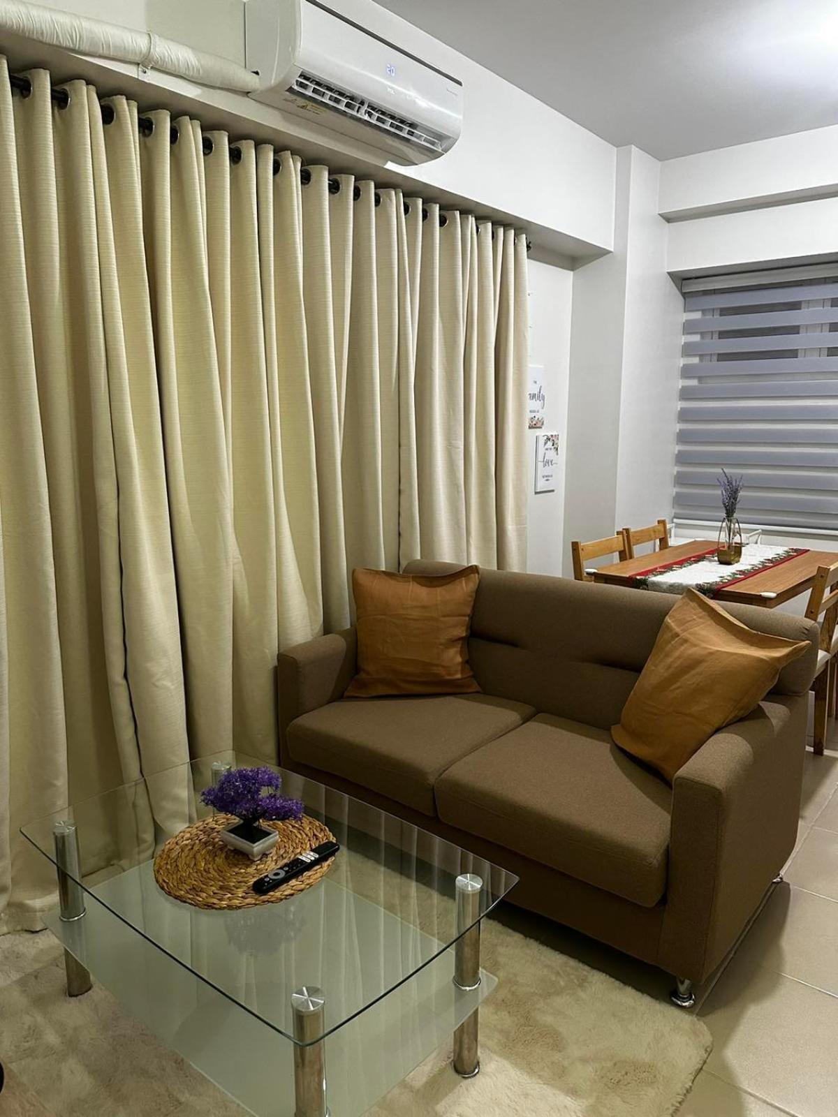 2 Bedroom Condo Unit Near Sm Bf & Naia At The Atherton By Dmci With 2 Balcony Paranaque City Dış mekan fotoğraf
