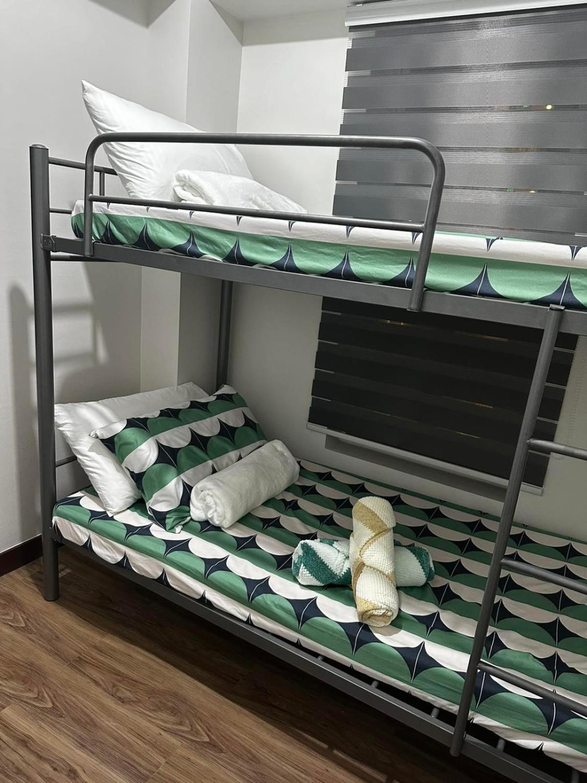 2 Bedroom Condo Unit Near Sm Bf & Naia At The Atherton By Dmci With 2 Balcony Paranaque City Dış mekan fotoğraf
