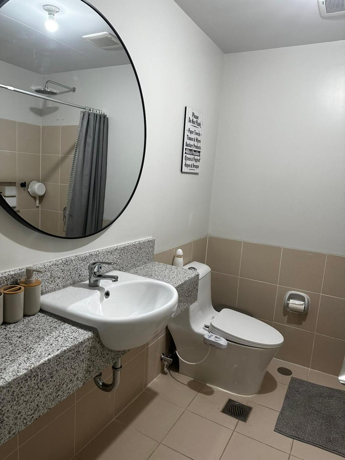 2 Bedroom Condo Unit Near Sm Bf & Naia At The Atherton By Dmci With 2 Balcony Paranaque City Dış mekan fotoğraf